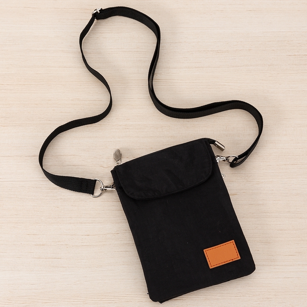 Mini Bolsa Transversal de Nylon - Imagem 3